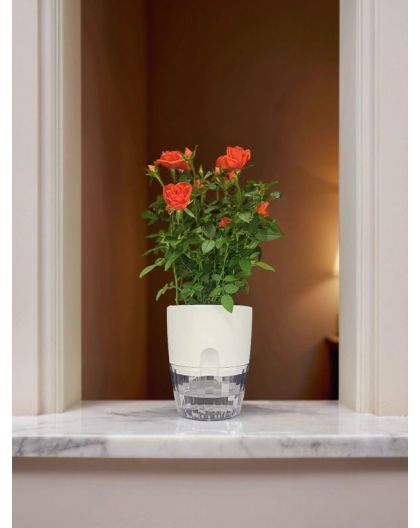 Горшок цветочный Аквадуэт, 1,5 л, белый с поддоном