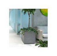 Кашпо квад.на колес.(с дрен. вкладкой) КАРО 40*40, выс.39,4см 36л